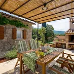 Aurania Villa
