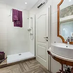 Aurania Villa