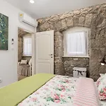 Villa Aurania